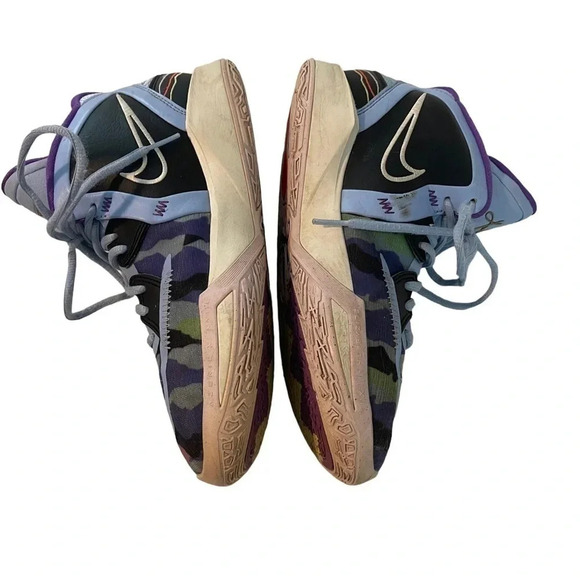 Nike Kyrie Irving Infinity Aluminum 6Y. DD0334-400. Preloved. - Picture 3 of 6